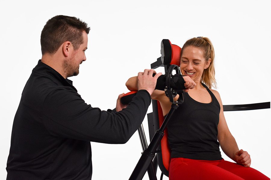 PT and Athlete working through exercise on Humero Tech C1®